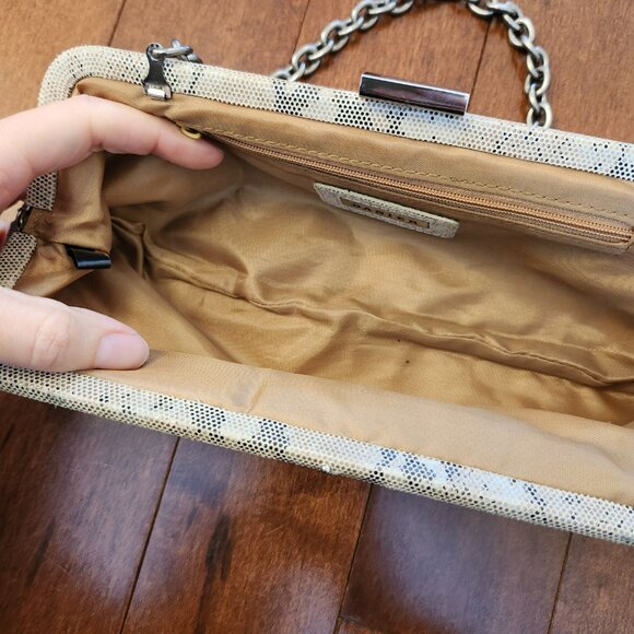 Danier small leather clutch bag - Picture 3 of 9